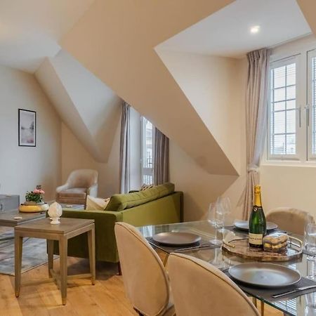 温莎Luxury Penthouse - Castle Views - 2 Bed & Parking公寓 外观 照片